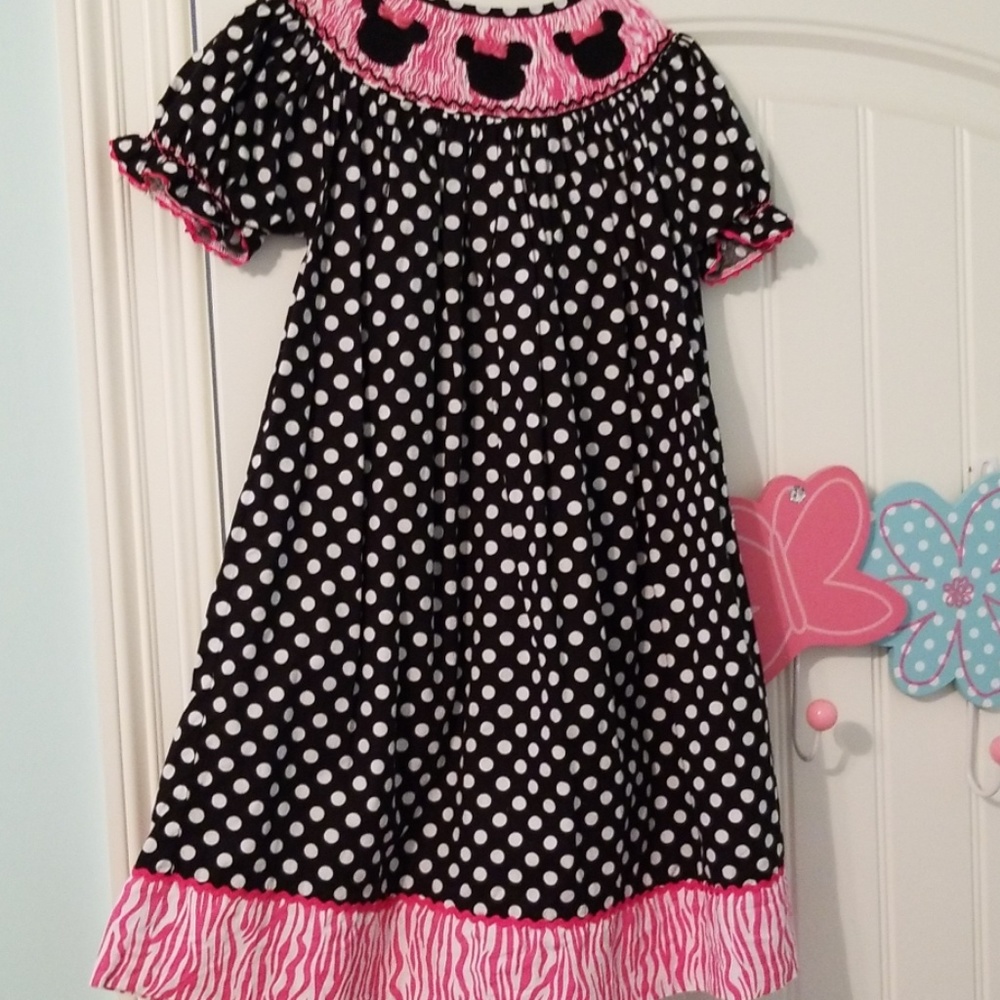 Girls dress